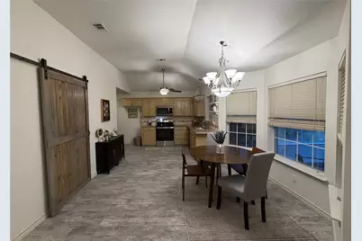 1107 Oxford Drive, Gainesville, TX 76240 - Photo 3