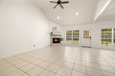 618 Huntwick Lane, Tyler, TX 75703 - Photo 7