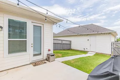 8850 Ice House Drive, North Richland Hills, TX 76180 - Photo 37
