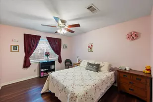 1001 Whispering Oak Ct, Arlington, TX 76012 - Photo 25