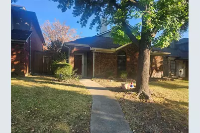 1720 Medina Drive, Mesquite, TX 75150 - Photo 1