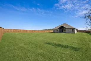 137 Cross Timbers St, Azle, TX 76020 - Photo 21