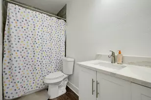 2912 Olympia Dr, Grand Prairie, TX 75052 - Photo 9