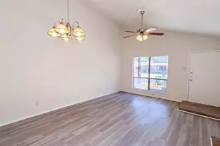 709 Baruna Cir, Garland, TX 75043 - Photo 3