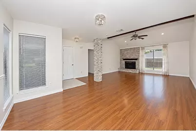 2941 Cresthaven Drive, Grapevine, TX 76051 - Photo 7