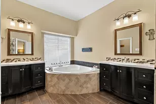 3608 Gallop Ct, Flower Mound, TX 75028 - Photo 23