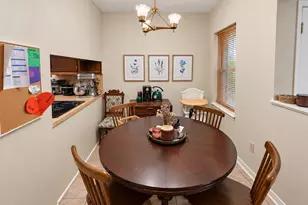 603 N Rita St, Lacy Lakeview, TX 76705 - Photo 5