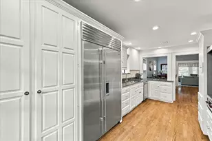 1500 Clover Ln, Fort Worth, TX 76107 - Photo 13