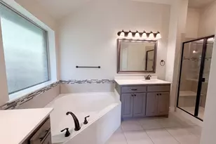130 Red Pine Dr, Red Oak, TX 75154 - Photo 11