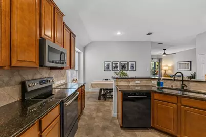 5728 Sapphire Pool Trail, Fort Worth, TX 76244 - Photo 13