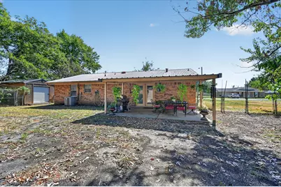 402 W Carter Street, Savoy, TX 75479 - Photo 21
