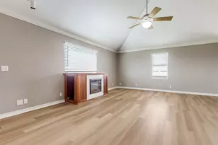 5675 4 Seasons Ln, McKinney, TX 75071 - Photo 11