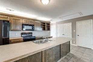 5675 4 Seasons Ln, McKinney, TX 75071 - Photo 17