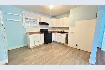 3557 Pecos Street, Fort Worth, TX 76119 - Photo 3