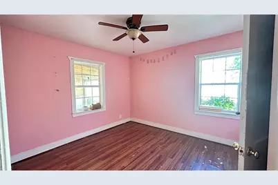 3557 Pecos Street, Fort Worth, TX 76119 - Photo 9