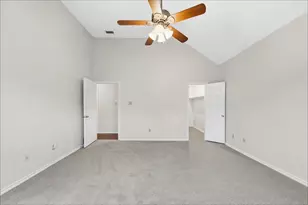 9016 Cumberland Dr, Irving, TX 75063 - Photo 9