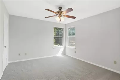 9016 Cumberland Drive, Irving, TX 75063 - Photo 15