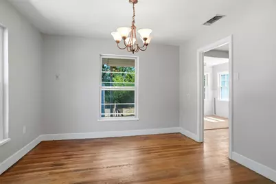 4005 Medford Road, Fort Worth, TX 76103 - Photo 7