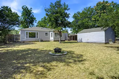 4005 Medford Road, Fort Worth, TX 76103 - Photo 3