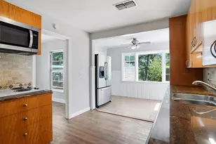 4005 Medford Rd, Fort Worth, TX 76103 - Photo 9
