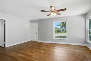 4005 Medford Rd, Fort Worth, TX 76103 - Photo 5