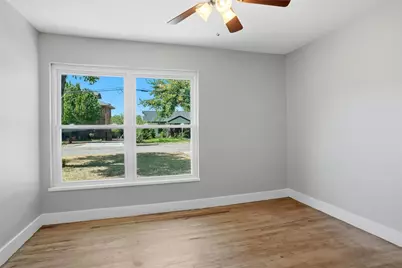 4005 Medford Road, Fort Worth, TX 76103 - Photo 13