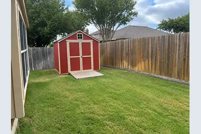 4700 Valleyview Drive, Mansfield, TX 76063 - Photo 19