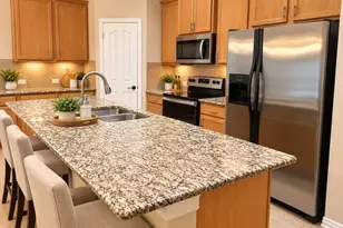 4700 Valleyview Dr, Mansfield, TX 76063 - Photo 9