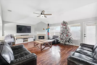 5403 Lavaca Road, Grand Prairie, TX 75052 - Photo 13