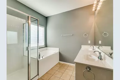 6357 Redeagle Creek Drive, Fort Worth, TX 76179 - Photo 7