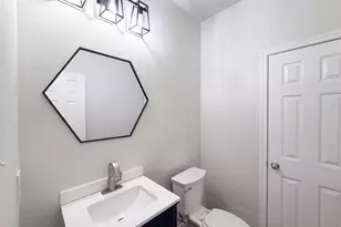 5821 Starboardway Dr, Fort Worth, TX 76135 - Photo 11