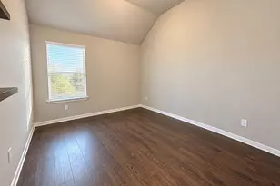 100 Gardenia Dr, Azle, TX 76020 - Photo 11