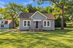 101 Larue St, Athens, TX 75751 - Photo 1