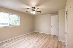110 W Shadowwood St, Gun Barrel City, TX 75156 - Photo 17