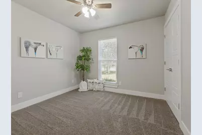 407 Pleasant Valley Lane, Richardson, TX 75080 - Photo 21