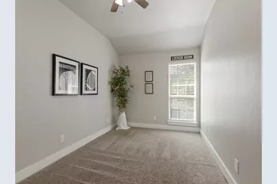 407 Pleasant Valley Lane, Richardson, TX 75080 - Photo 25