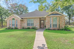 2 Bentwood Cir, Canton, TX 75103 - Photo 1