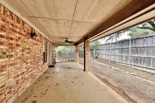 5131 Trail Dust Ln, Arlington, TX 76017 - Photo 17