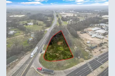 1717 N Main Street, Cleburne, TX 76033 - Photo 9