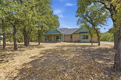 230 Silver Lakes Drive, Sunset, TX 76270 - Photo 3