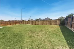7217 Fossil Hill Dr, Arlington, TX 76002 - Photo 27