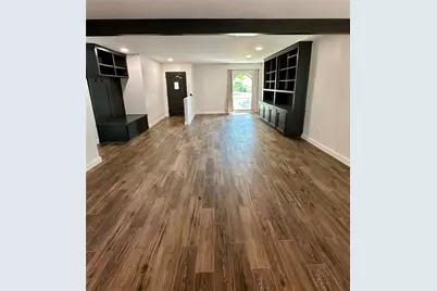 120 Lakeway Drive, Benbrook, TX 76126 - Photo 5
