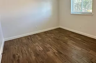 120 Lakeway Dr, Benbrook, TX 76126 - Photo 23