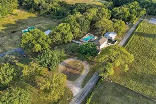 54 Doty Ln, Denison, TX 75021 - Photo 5