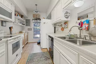 4430 Harlanwood Dr N, Fort Worth, TX 76109 - Photo 5