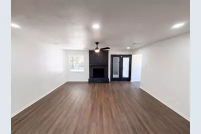 1329 Wellington Drive, Denton, TX 76209 - Photo 3