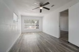 5803 Trio Ln, Dallas, TX 75241 - Photo 17