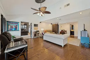 10209 Regal Oaks Dr, Dallas, TX 75230 - Photo 13