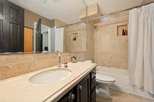 10209 Regal Oaks Dr, Dallas, TX 75230 - Photo 11