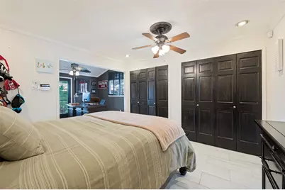 10209 Regal Oaks Drive #211, Dallas, TX 75230 - Photo 19